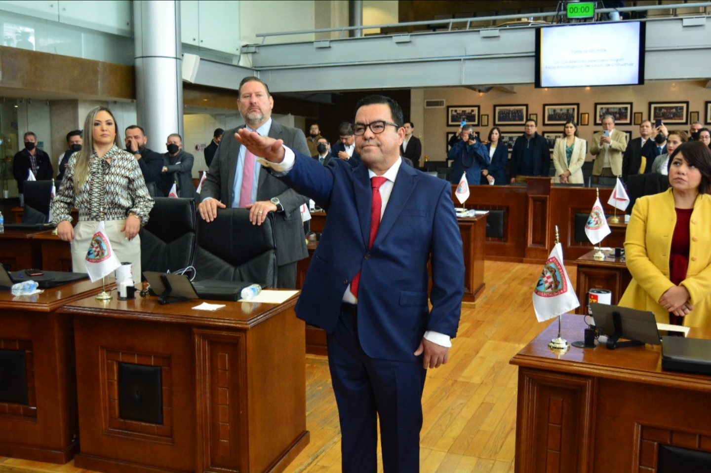 Chihuahua bajo el teatro de la fiscalía: Abelardo Valenzuela y su guion de simulación